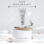 exfoliating cleanser age reversist dr c tuna farmasi